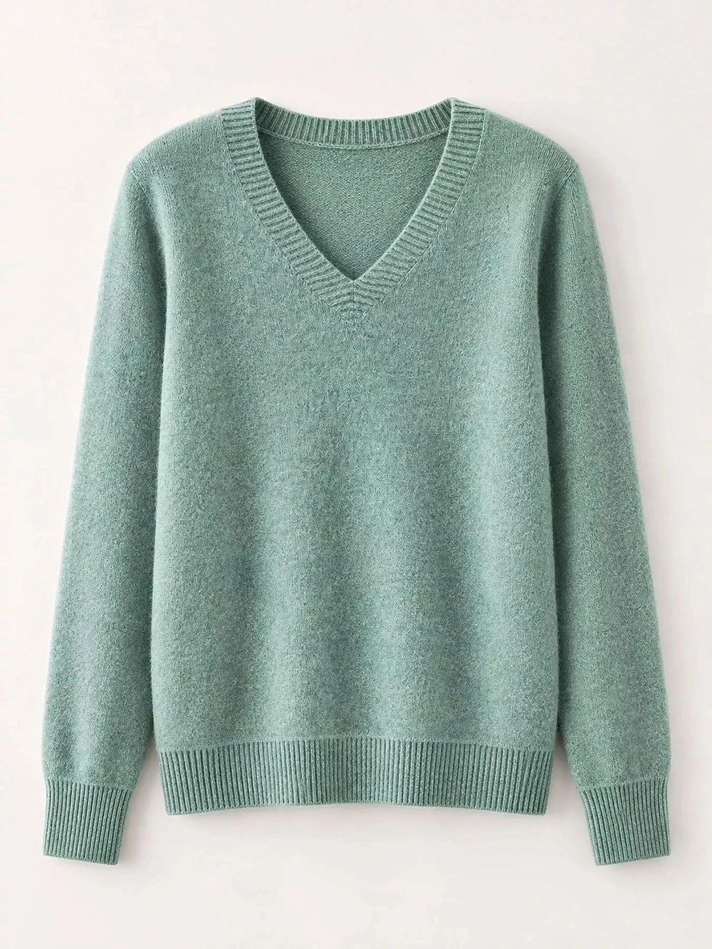 V-Neck Sweater in Green New